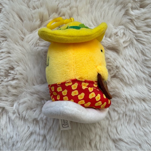 Gudetama Hawaii Exclusive Plush Keychain - Picture 4 of 6